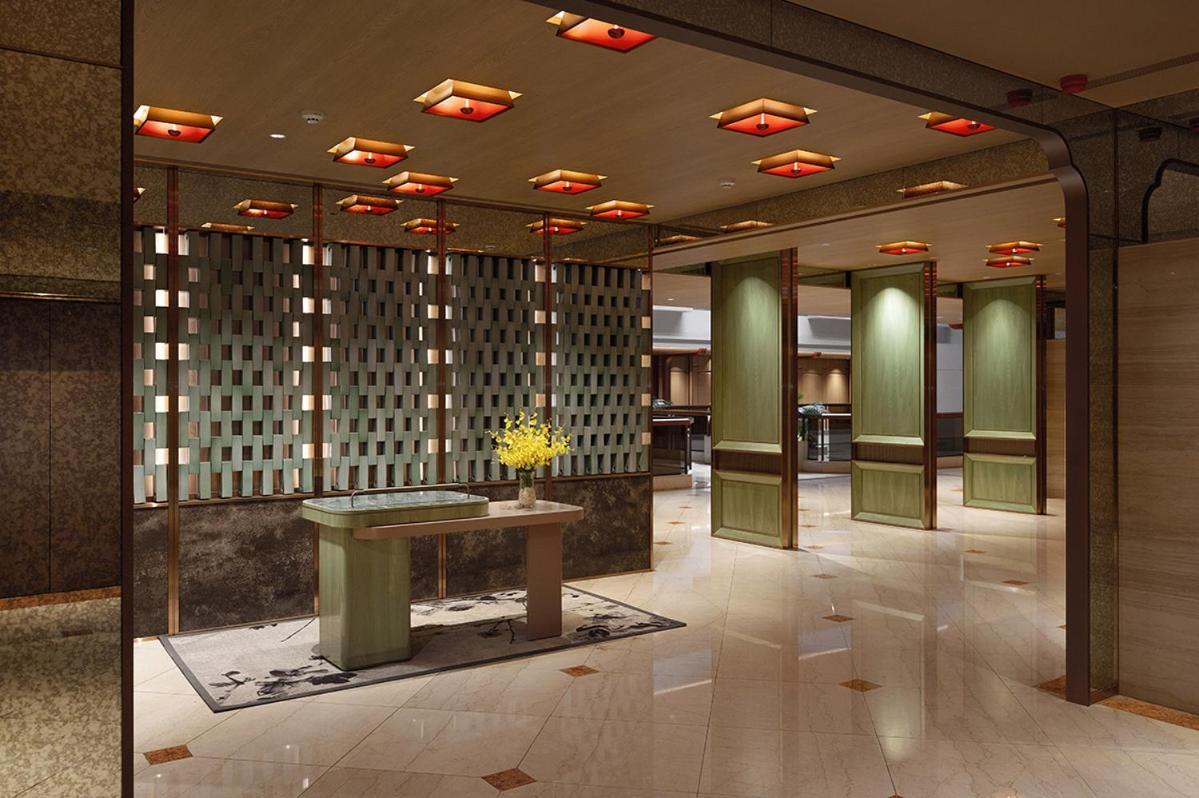 The Howard Plaza Hotel Kaohsiung Bagian luar foto The lobby of the hotel